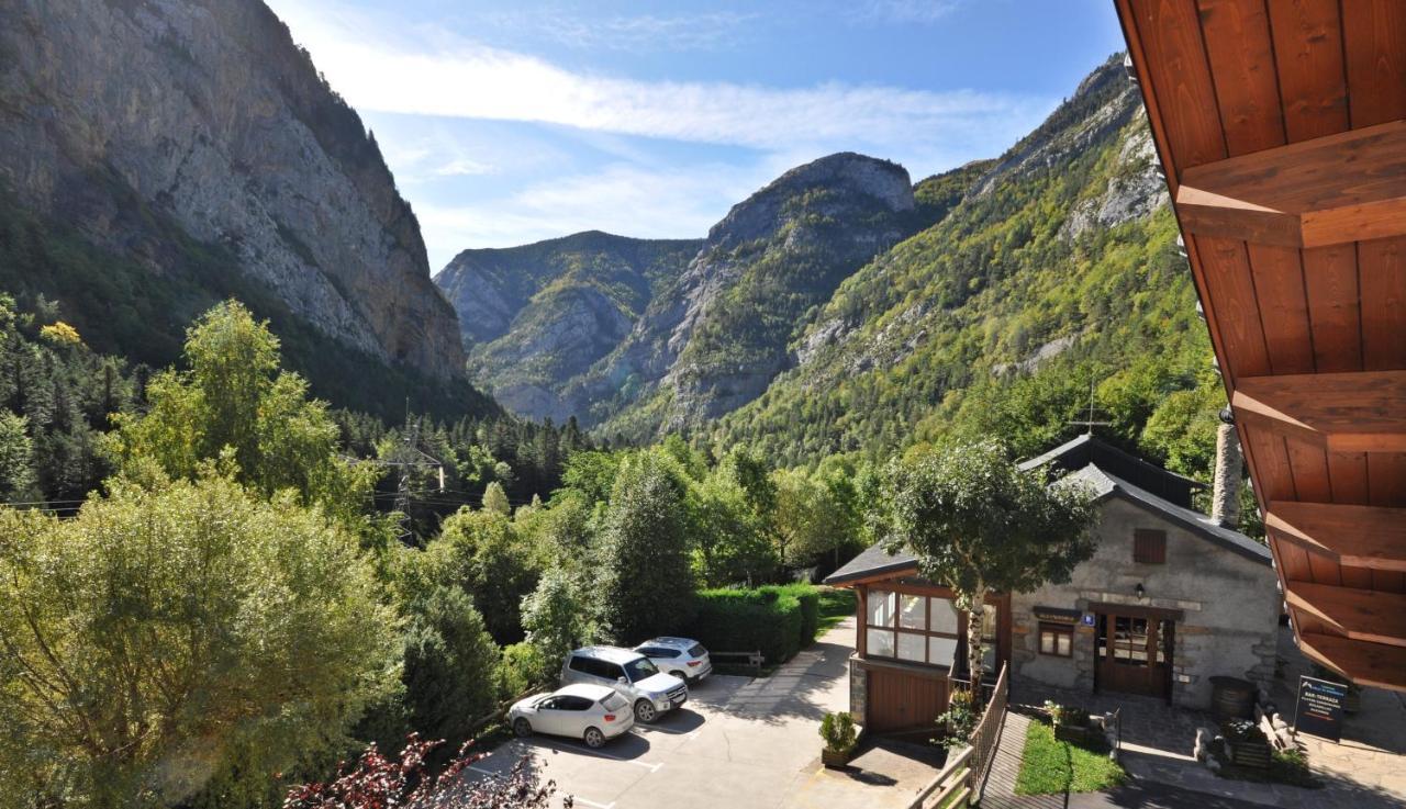 Camping Valle De Bujaruelo Torla Exteriör bild